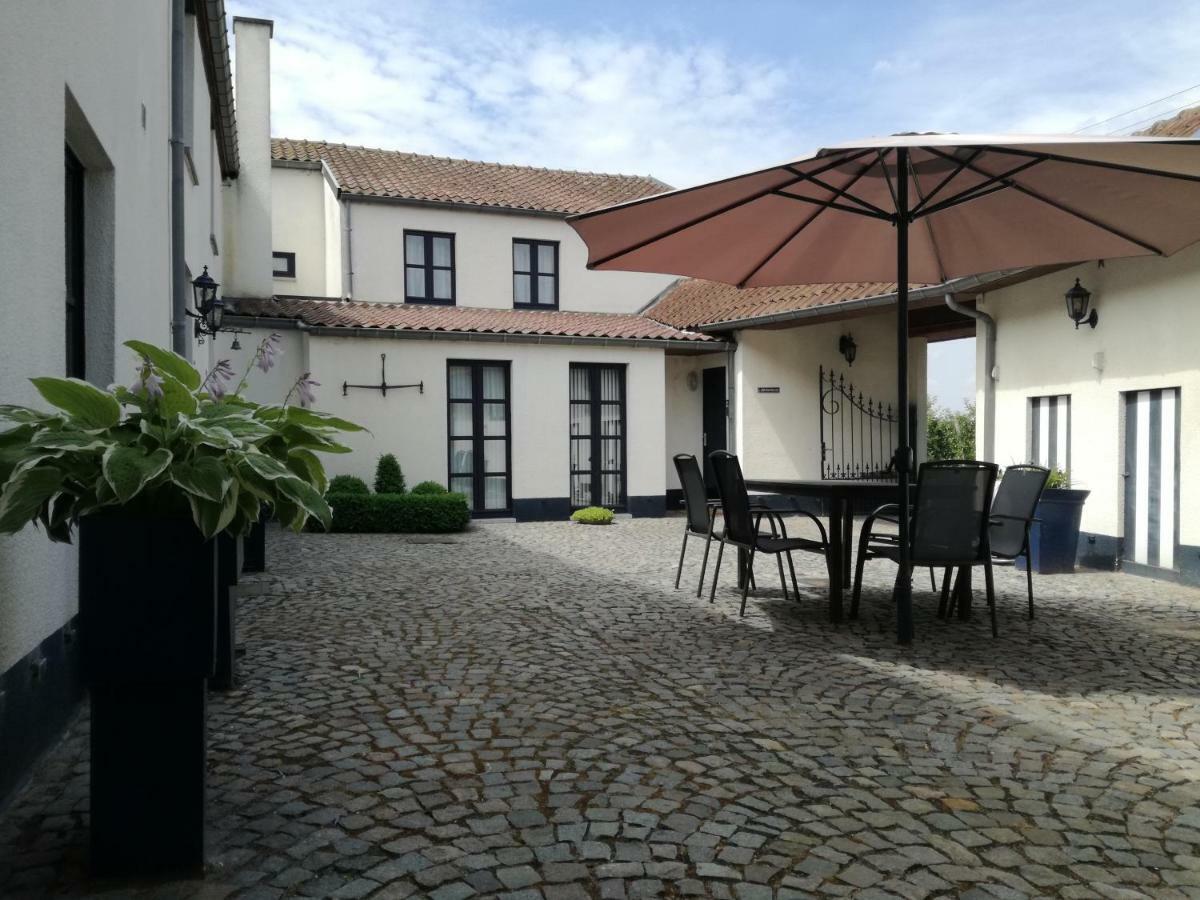 Bed and Breakfast Het Hemelsveld Hasselt Esterno foto